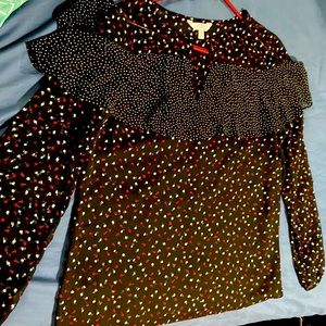 Lauren Conrad M Black blouse